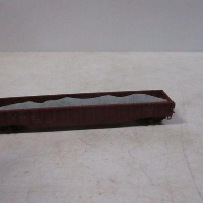 Lot 137 - Gilbert Revell HO Trains 