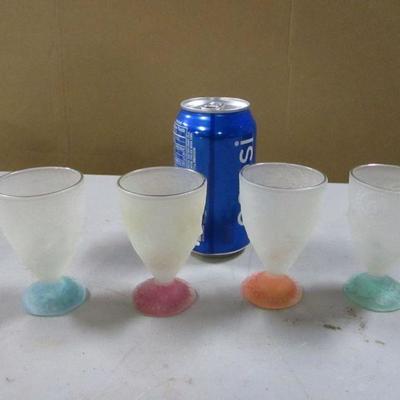 Lot 158 - Frosted Glasses 