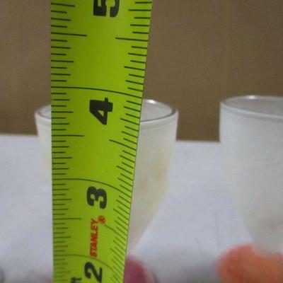 Lot 158 - Frosted Glasses 