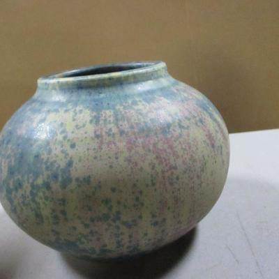 Lot 160 - Pottery Vessels
