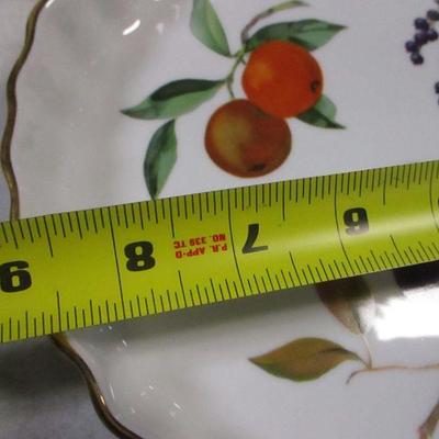 Lot 167 - Decorative Plates