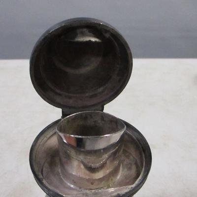 Lot 169 - Meriden B. Company Silverplated - Home Decor Items