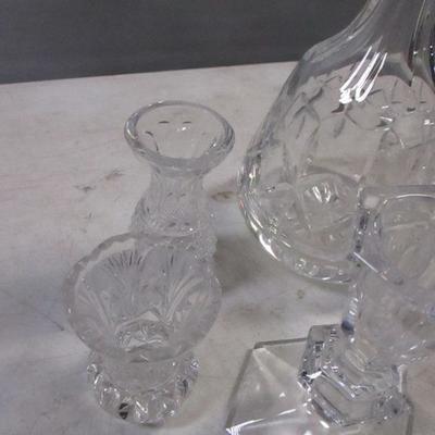 Lot 172 - Crystal Decanter Candlesticks & Glasses