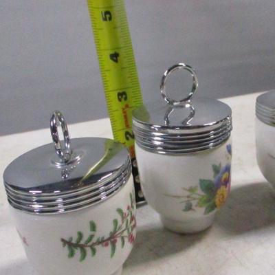 Lot 173 - Holland Cow Creamer & Royal Worcester Egg Coddlers