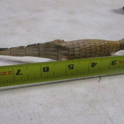 Lot 174 - Wooden - Ceramic - Animals