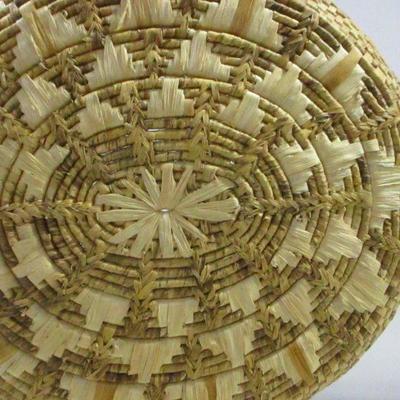 Lot 180 - Baskets & Woven Platters - Figures