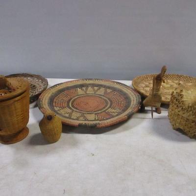 Lot 180 - Baskets & Woven Platters - Figures