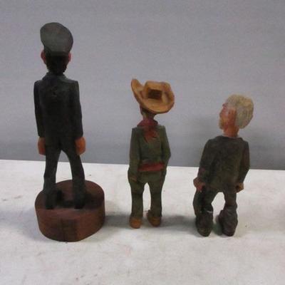 Lot 182 - Wooden Figures