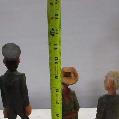 Lot 182 - Wooden Figures