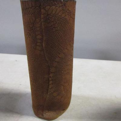 Lot 184 - Random Pottery Items