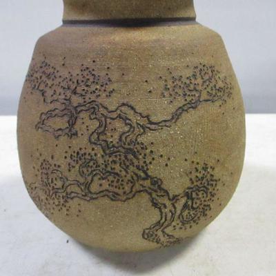 Lot 184 - Random Pottery Items