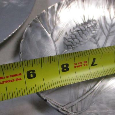 Lot 187 - Hand Forged Everlast Metal Trays