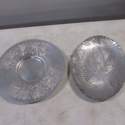 Lot 187 - Hand Forged Everlast Metal Trays