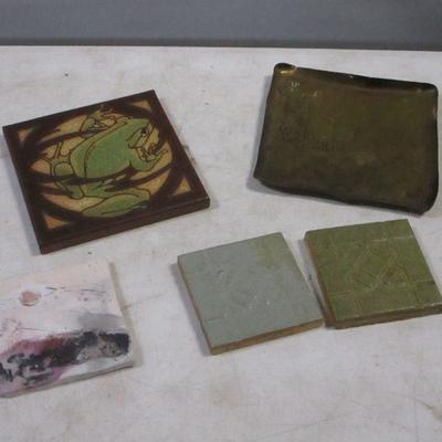 Lot 189 - Coasters & Metal Tray