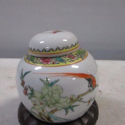 Lot 191 - Asian Style Home Decor Items