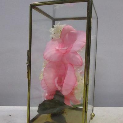 Lot 192 - Home Decor Items