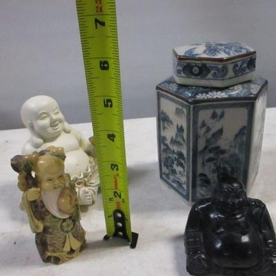 Lot 194 - Asian Style Items - Buddas