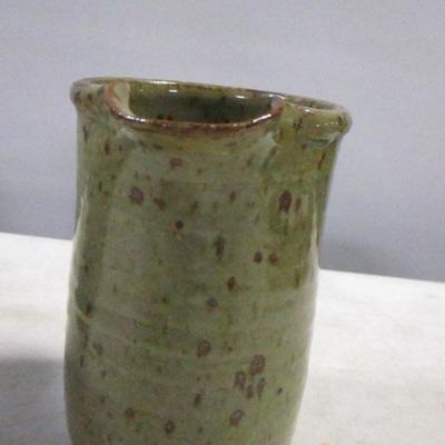 Lot 195 - Little Mountain Pottery