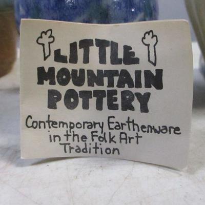 Lot 195 - Little Mountain Pottery