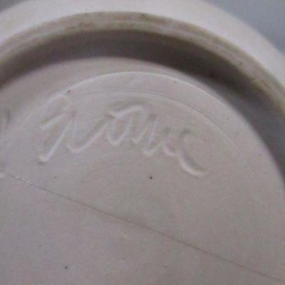 Lot 196 - Decorative Pottery Items