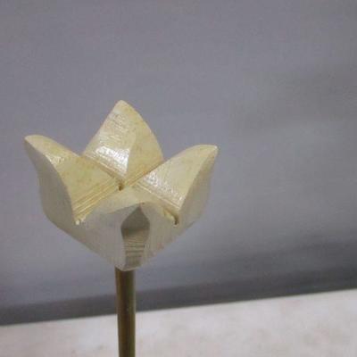 Lot 197 - Wooden Flowers