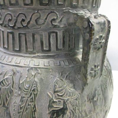 Lot 206 - Ginger Jar Made In Macau & Pottery Items