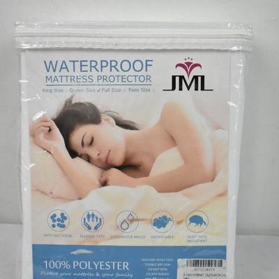Queen Size Mattress Protector: Bed Bug & Liquid Proof. Super Soft Quiet - New