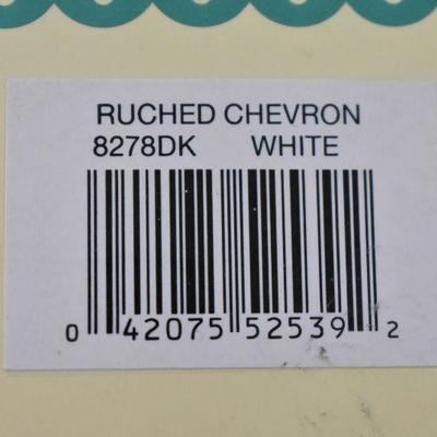 King Size Duvet Cover by The Pioneer Woman Ruched Chevron, White - New
