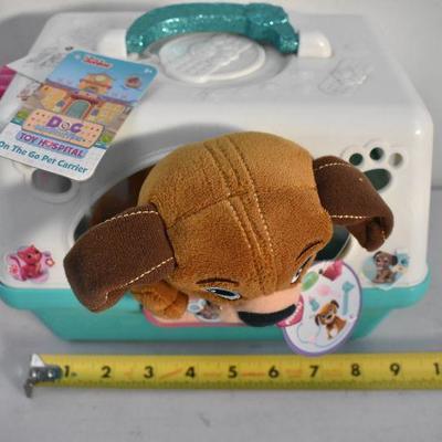 Doc McStuffins Pet Vet On the Go Pet Carrier - New