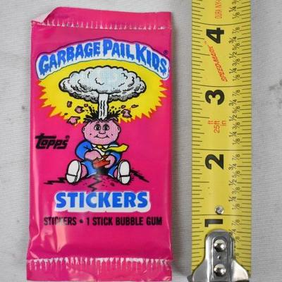 Garbage Pail Kids 1st Series, 1 unopened package from 1985, sealed - New