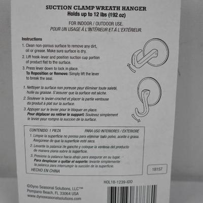 Qty 3 Wreath Hangers with Suction Clamps - New