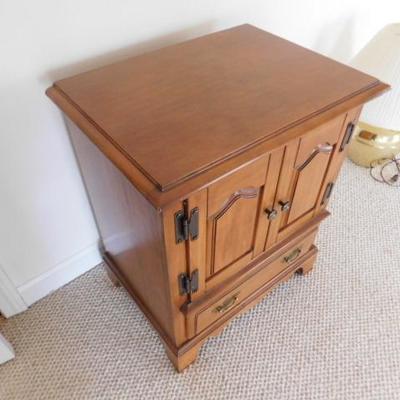 Solid Wood Maples Side Table with Storage Cabinet and Drawer 22"x16"x26"
