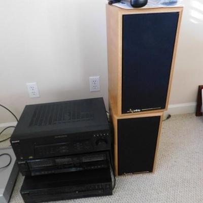 Sony Stereo with Cassette and CD Changer with Infinity Speakers