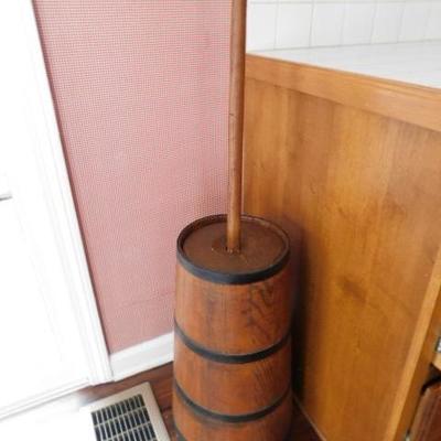 Large Antique Oak Wood Butter Churn with Plunger 44