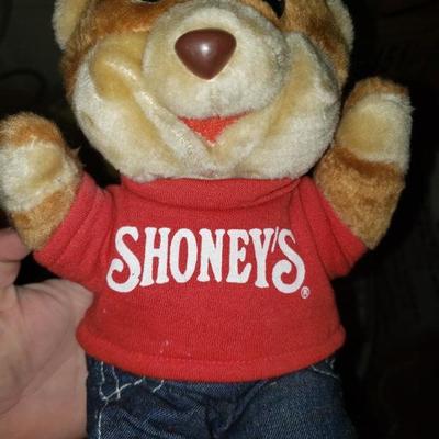 Shoneys Bear