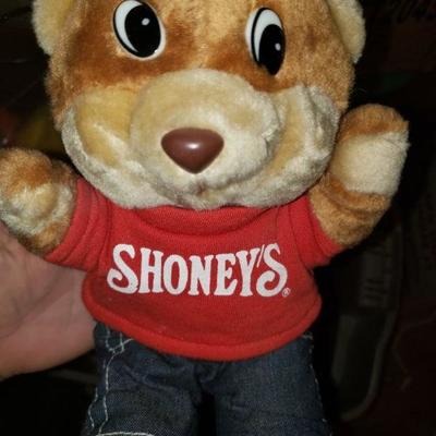 Shoneys Bear