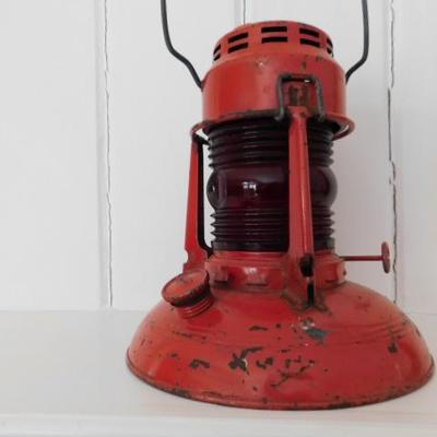 Antique Dietz #40 Traffic Signal Oil Lantern Syracuse, NY Red Globe also #40