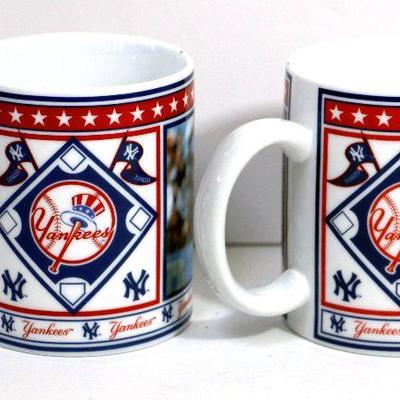 NY YANKEES Collector Mugs Set of 4 by Danbury Mint - Mint