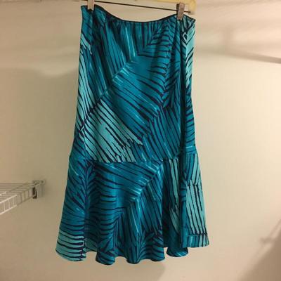 Lot 109 - Beach Attire & More