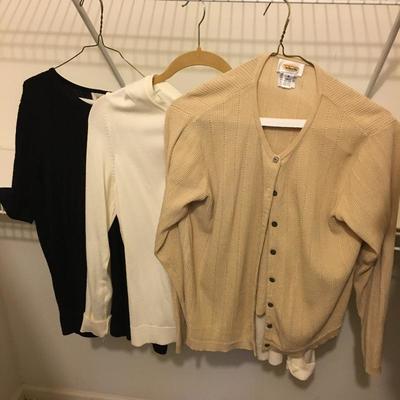Lot 111 - Ladies Clothing -Talbots, Charter Club, Liz - M/L
