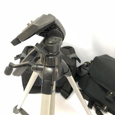 Lot 115- Photo Gear - Tripods and Bags