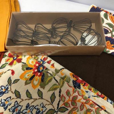 Lot 116- Table Linens & Coasters