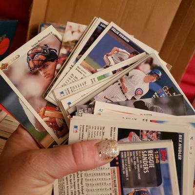Thousands of Sports Cards