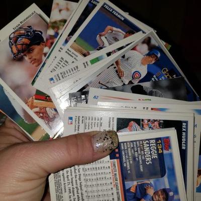 Thousands of Sports Cards