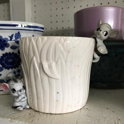 Lot 122- Flower Pots and Plants