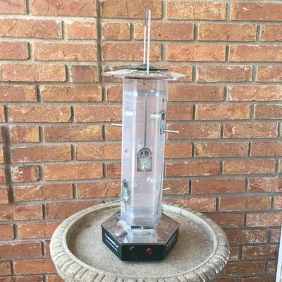  Lot 126 - Bird Bath & Feeders