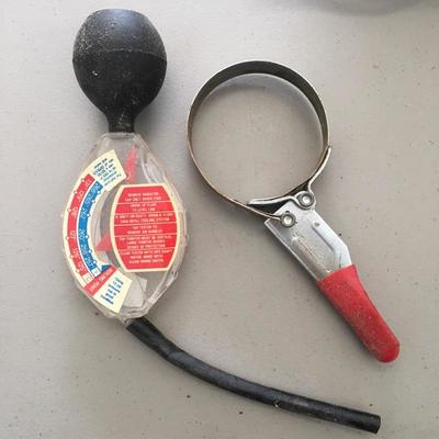 Lot 139 - Car Essentials - Jumpstart System, Battery Charger and more