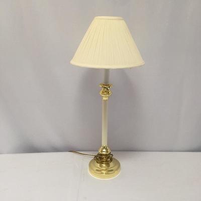 Lot 143 - Wool Rug & Table Lamp