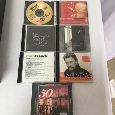 Lot 144 - Oodles of CDs