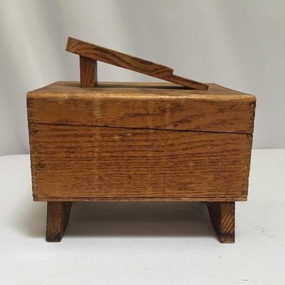 Lot 146 - Shoe Shine Kit